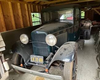 1933 Ford Model BB Stake Truck