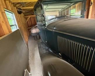 1933 Ford Model BB Stake Truck