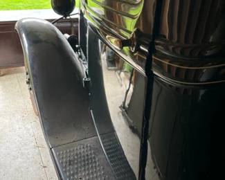 1933 Ford Model BB Stake Truck