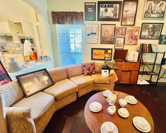 Vintage sectional : tea set / copper top coffee table