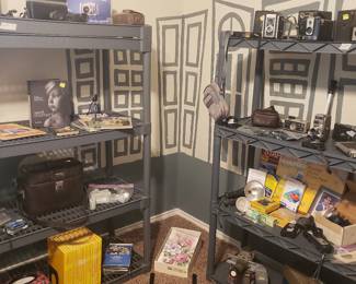 Photography items, vintage cameras, etc