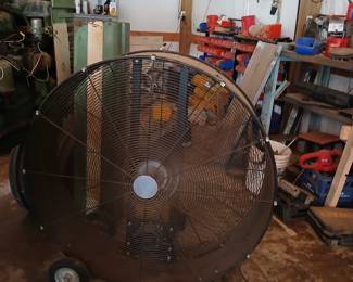 SHOP FAN