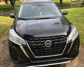 2021 Nissan KICKS - under 20,000 miles…