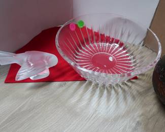 val st lambert crystal bowl, lalique bird ( nic)