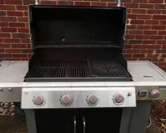 another view of Bar B que