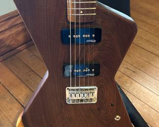 Handmade Guitar, missing electronics