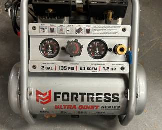 FORTRESS 2 Gallon, 135 PSI Ultra Quiet Oil-Free Hand-Carry Jobsite Air Compressor