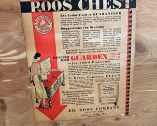 Roos cedar chest