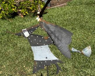 Vintage yard art Halloween
