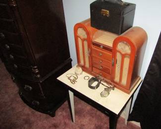 loaded jewelry cases