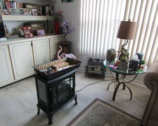 electric fireplace with effect