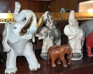 Elephants of wood, stone, agate, porcelain