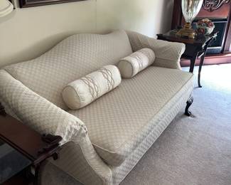 Upholstered couch very nice condition 