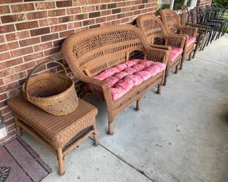 Wicker Outdoor Furniture