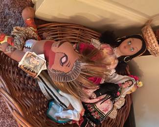 Dolls, Baskets