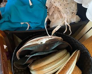 Hats, Women's Clothing