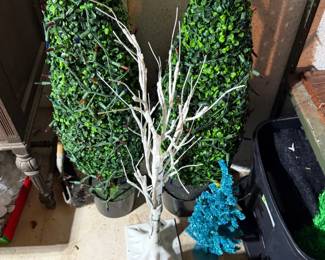 Outdoor Decor