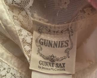 Women's Clothing - Gunnies