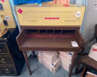 Secretary Writing Desk Flip Top