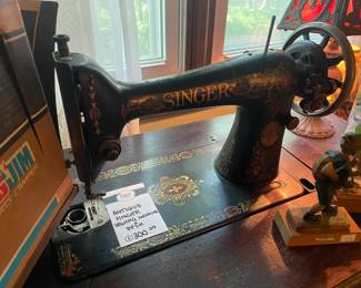 Antique Singer Sewing Machine & Desk