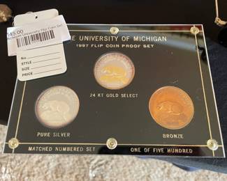 Michigan University Flip Coin Set