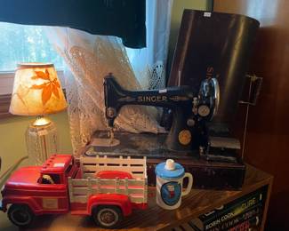 Singer Sewing Machine