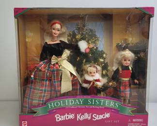 Barbie Holiday Sisters Gift Set