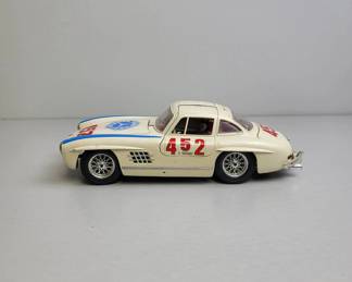 Mercedes-Benz 300SL Diecast Model