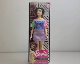 Barbie Fashionistas Doll in Original Box