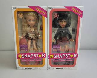 Snapstar Dolls Aspen and Yuki Set