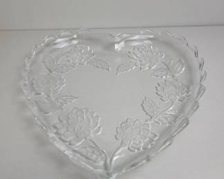 Crystal Clear Studios Heart Dish