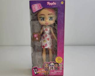 Boxy Girls Apple Doll in Box