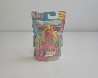 Polly Pocket Figure With Bracelet