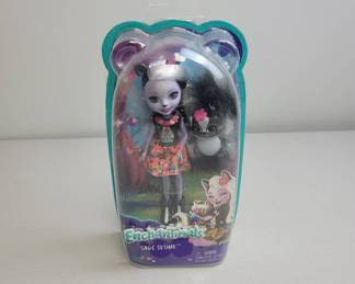Enchantimals Sage Skunk Doll Set
