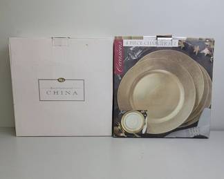 Gold 8-Piece Charger Plate Set