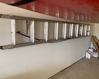 Double-size ladder