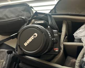 $40. Canon EOS Rebel XTi. DS126151.