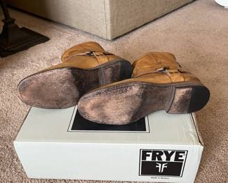 K34 - $75 - Philip Harness Frye Boot in Camel size 8.5
