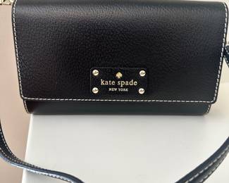 K72 - $35 - Kate Spade