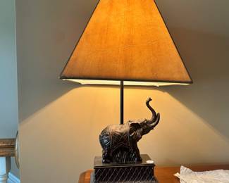 K68 - $20 - Elephant Table Lamp - 21"T