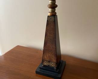 K24 - $20. Table Lamp. Measures 22"T