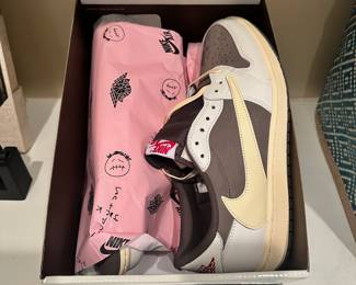 K74 - $90 - Size 11.5 Nike Air x Travis Scott .