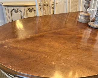 K53 - $250. Vintage Dining Table with Six Chairs. Measures 80.5W x 41.5D x 29T
