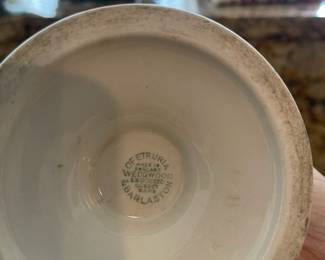 K19 - $20 - Wedgewood Vase. Measures 12"T