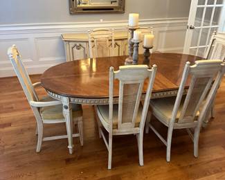 K53 - $250. Vintage Dining Table with Six Chairs. Measures 80.5W x 41.5D x 29T