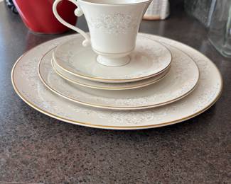 Pickard China Forever Mine Pattern. 12 place settings