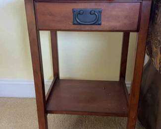 2 Night Stands