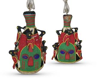 Both sides of a Yoruba beadwork headdress or crown featuring iconic birds; 20”H. 