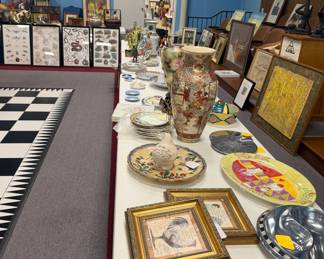 Art and Designer Décor