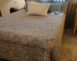 Serta Motion Plus
Queen Bed
